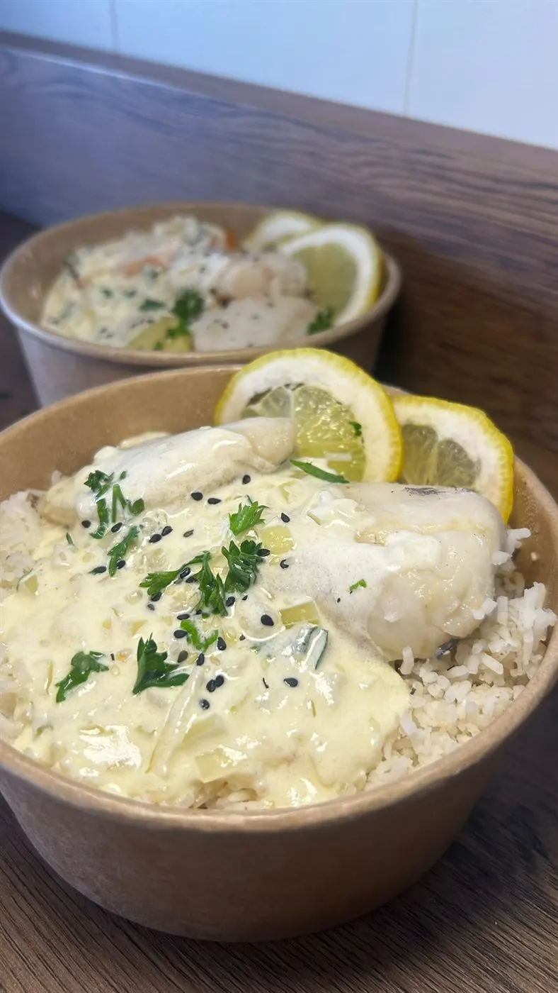 Poisson meunière au citron et riz basmati, fait maison à emporter Aumont-Aubrac